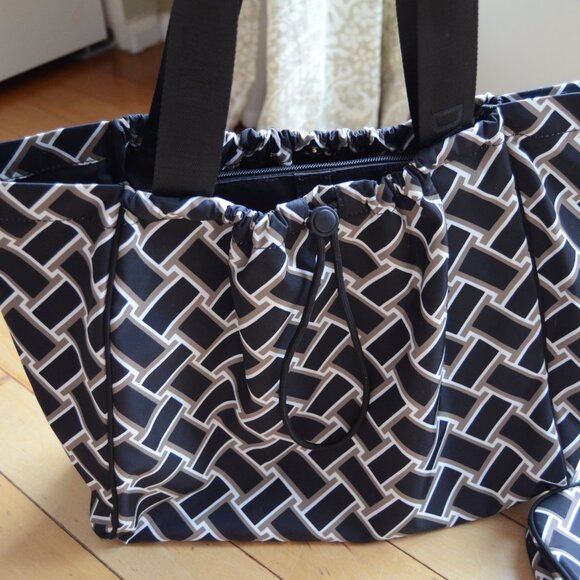 DVF for Target Vintage Weave Neutral Tote Bag Purse + Pouch 3 Pieces Set - Picture 14 of 15